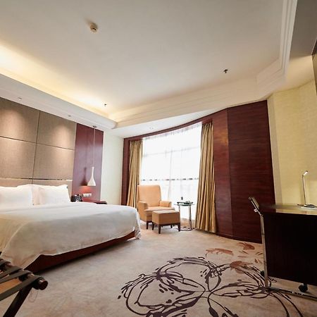 Foshan Jinlai Holiday Hotel Екстер'єр фото