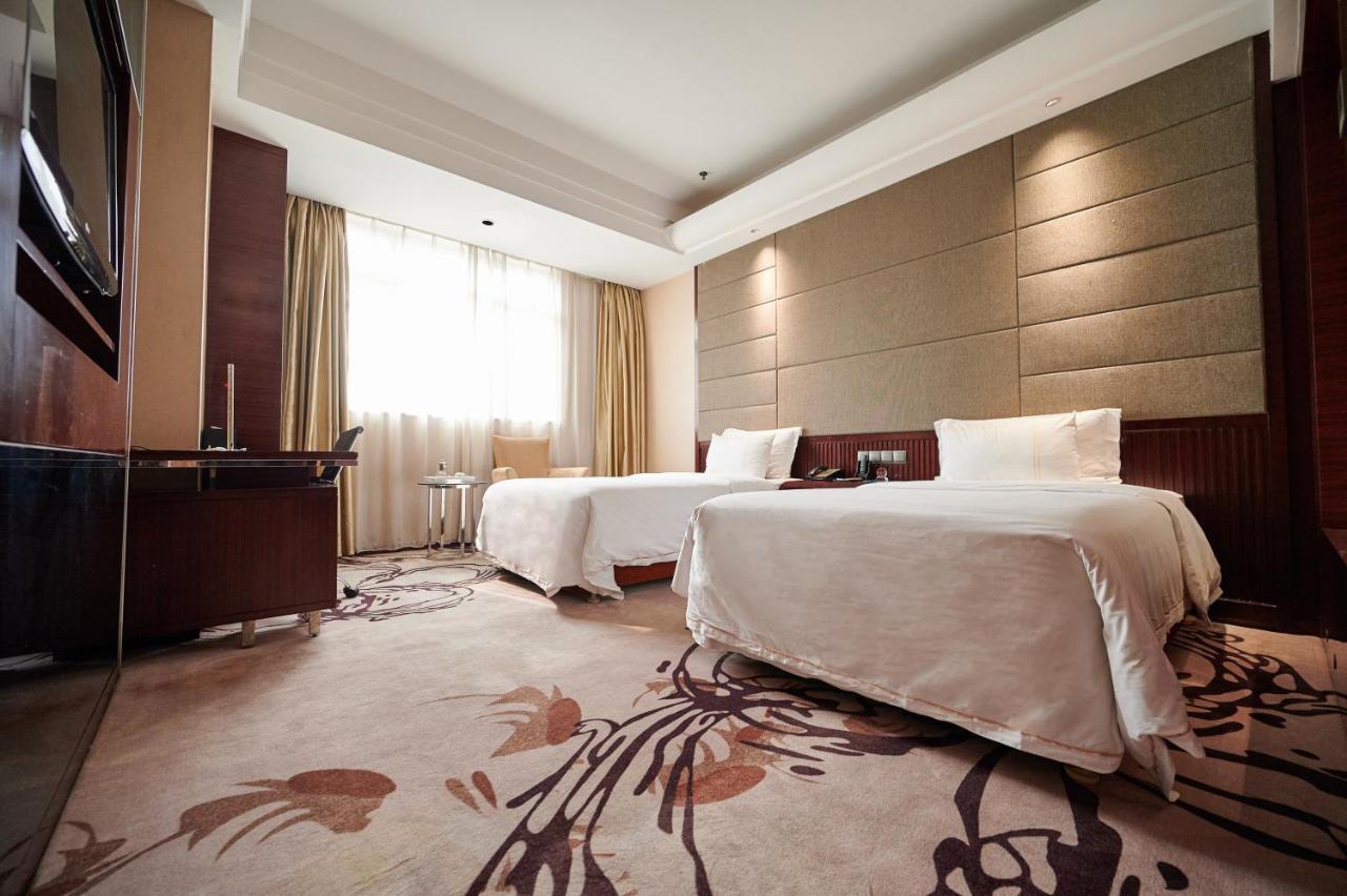 Foshan Jinlai Holiday Hotel Екстер'єр фото