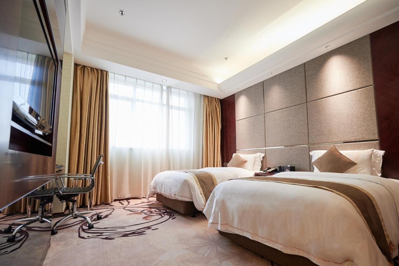 Foshan Jinlai Holiday Hotel Екстер'єр фото