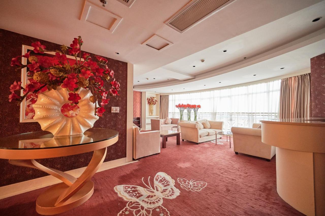 Foshan Jinlai Holiday Hotel Екстер'єр фото